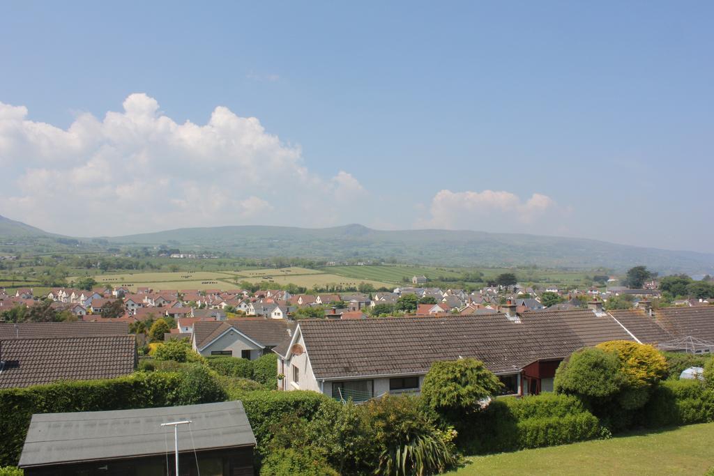 Cairnview Bed And Breakfast Larne Exterior photo